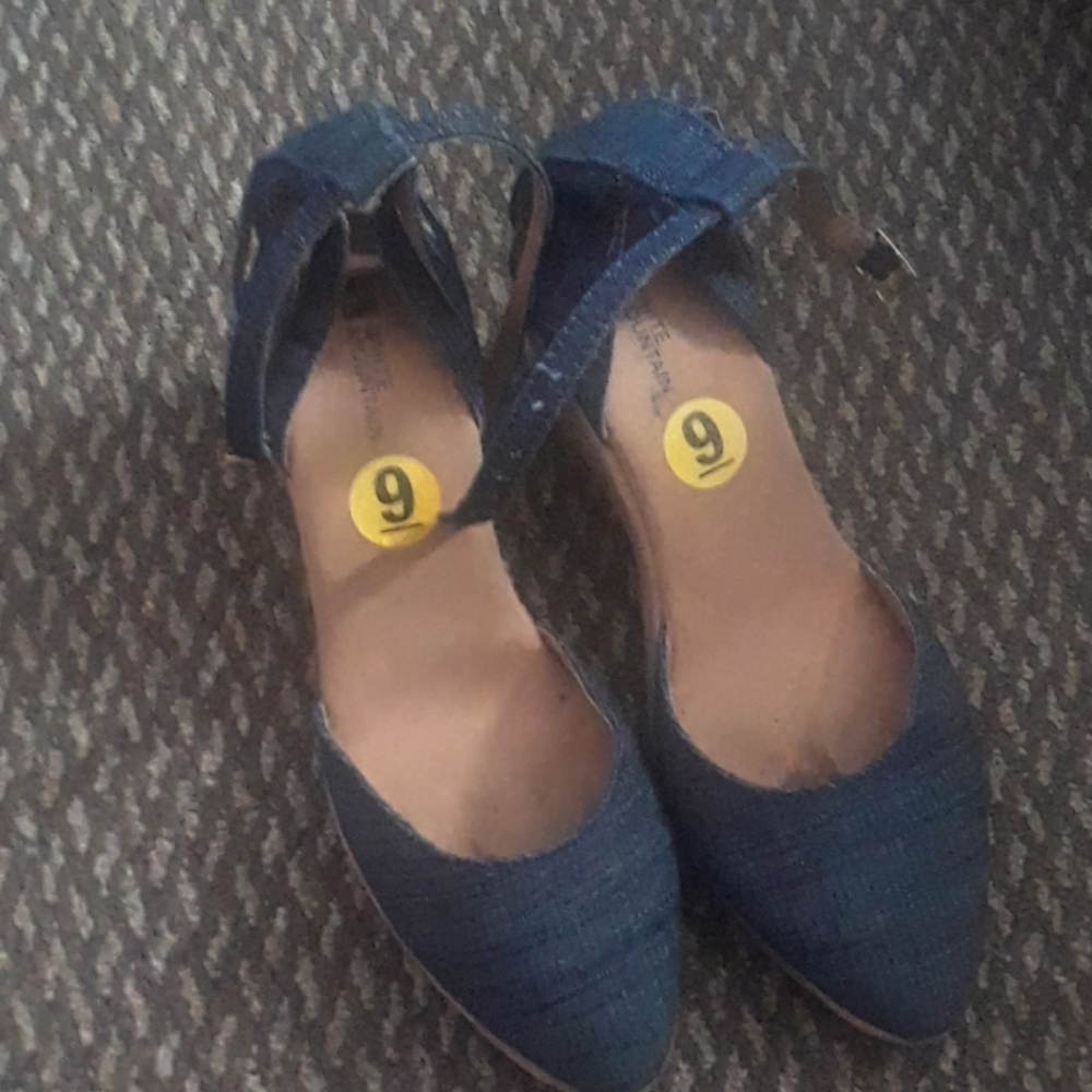 Woman's sandals